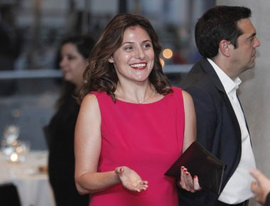 Π.Μπαζιάνα: Μαζί με τον Αλέξη Τσίπρα στον Λευκό Οίκο - Ποιος θα την υποδεχτεί; (φωτό)